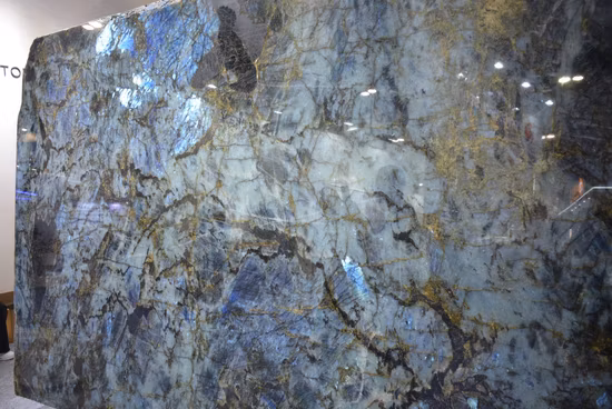 Wholesale Natural Gold Granite Stone Kitchen Work Countertops